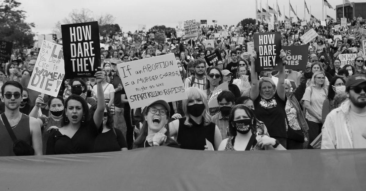 1000’s in U.S. march underneath ‘Ban Off Our Our bodies’ banner for abortion rights